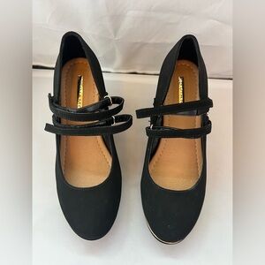 Andean Chic Black Double Strap Heels